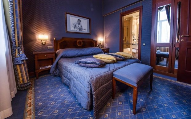 премьер палас киев