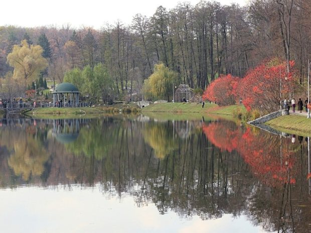 Парк Феофания в Киеве
