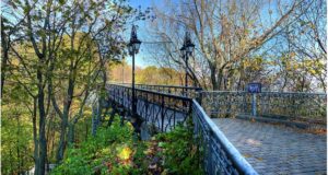 Мостик влюбленных Киев