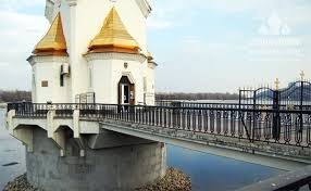 Церковь на воде Киев