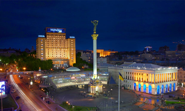 Киев, гостиница Украина. Крещатик фото