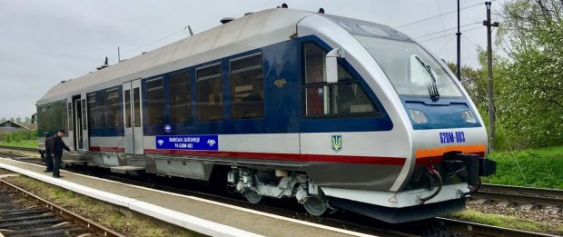 Из Киева до аэропорта “Борисполь” запустят рельсовые автобусы