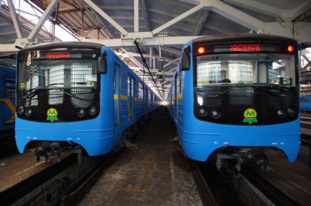 Киевское метро, вагоны