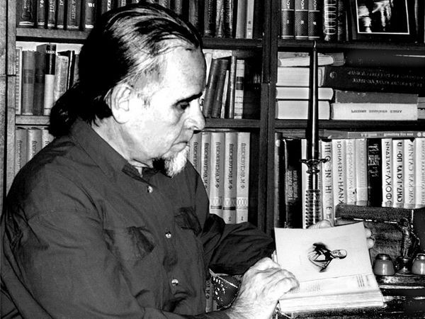 писатель Макаров Анатолий Николаевич