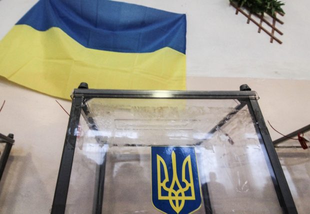 На Киевщине секретарем участковой избирательной комиссии назначили мужчину, который умер 1,5 года назад