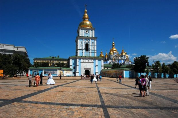 Михайловская площадь, Киев
