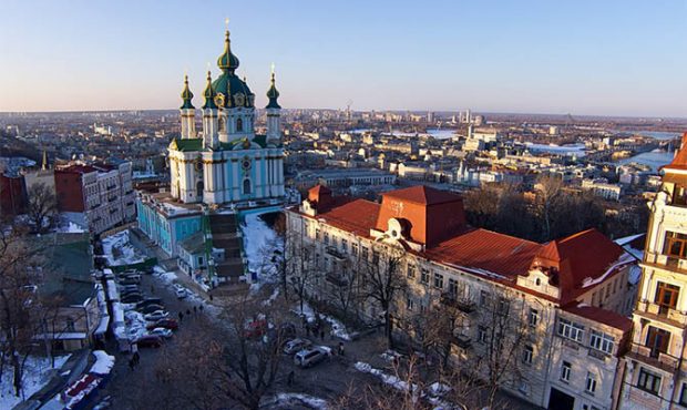 Март вошел в десятку самых теплых в Киеве за 139 лет