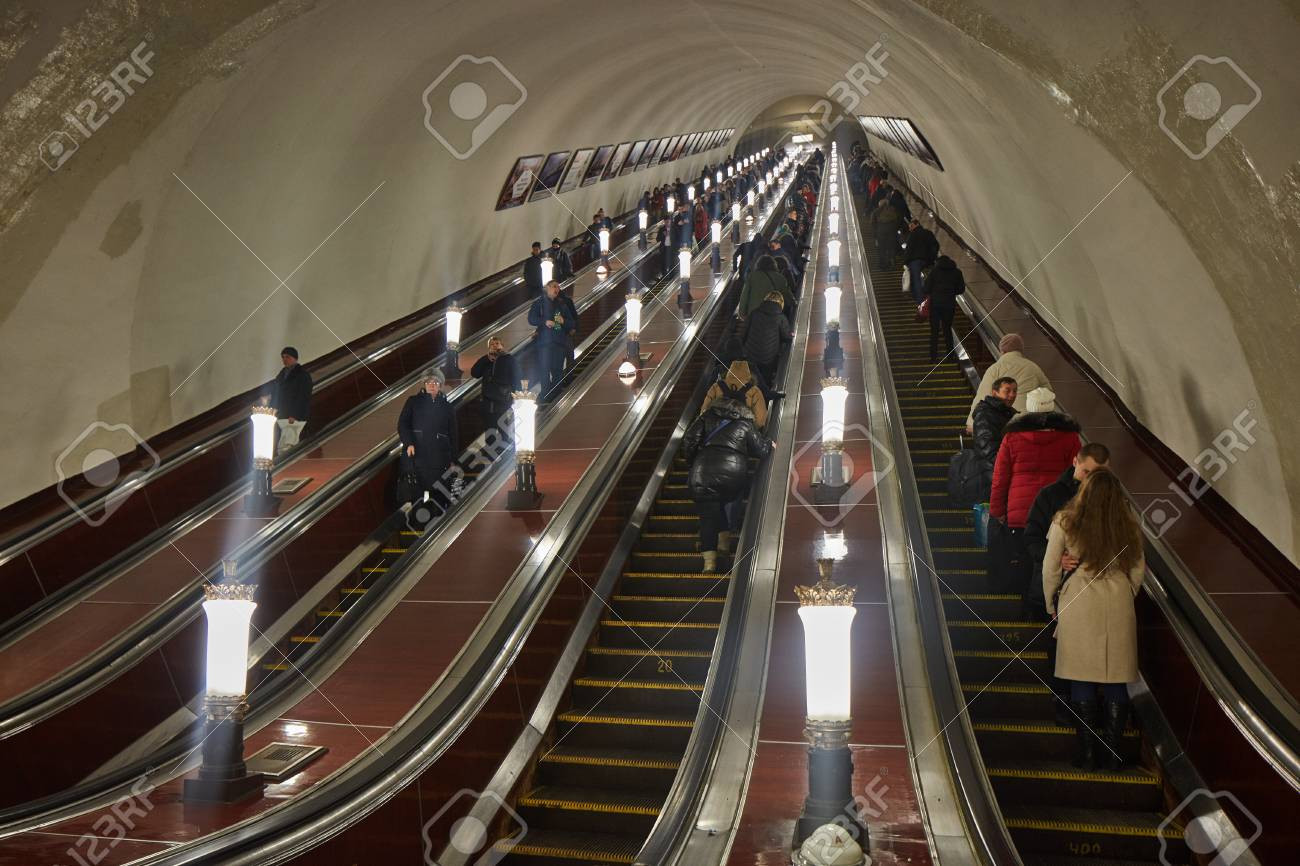 Метро арсенальная киев глубина