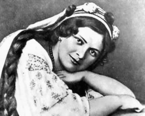 Оксана Петрусенко