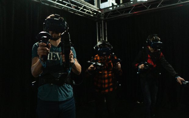 Клуб виртуальной реальности VR