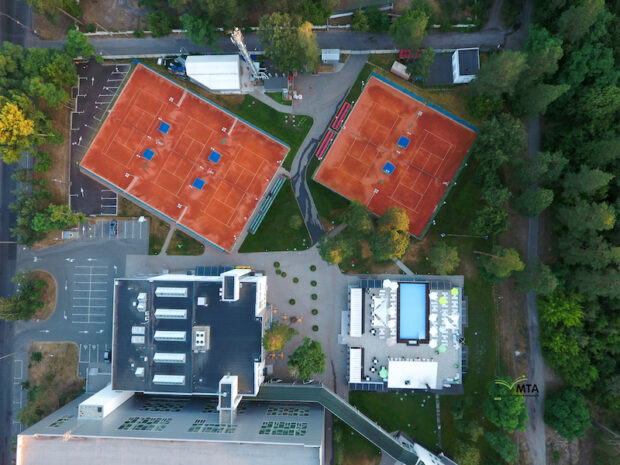 Частная школа iQ school при МТА, Киев