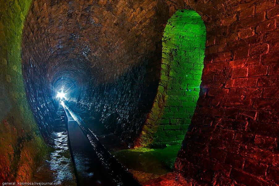 Тоннель под Крещатиком, Киев