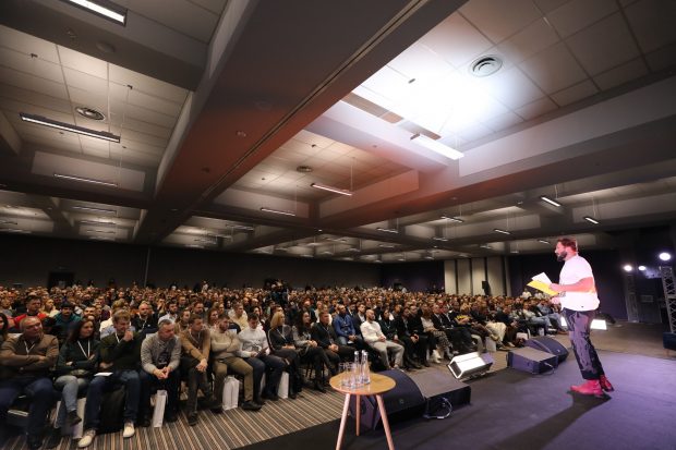 Выступление Чичваркина в Киеве