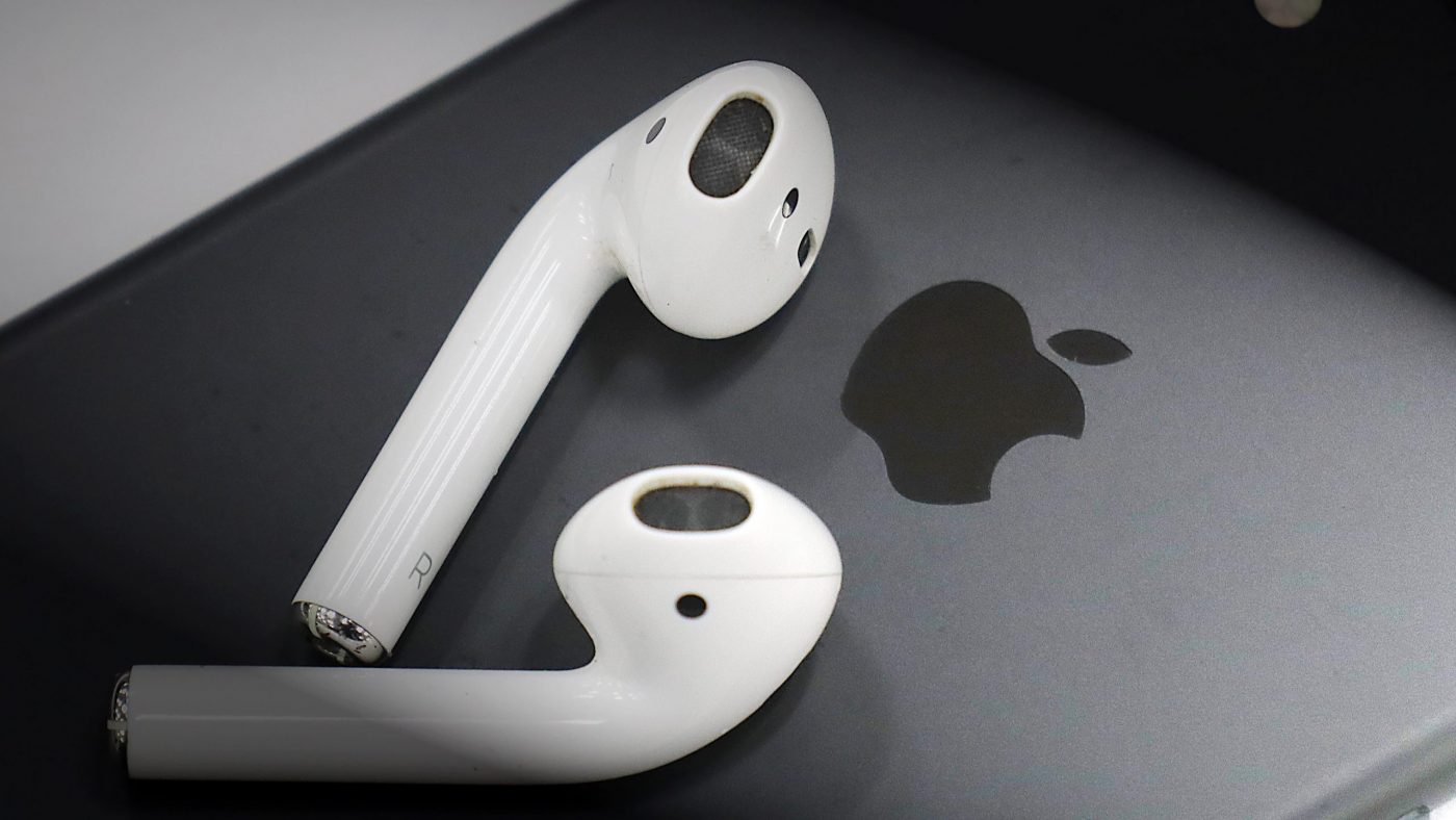 гарнитура Apple Airpods
