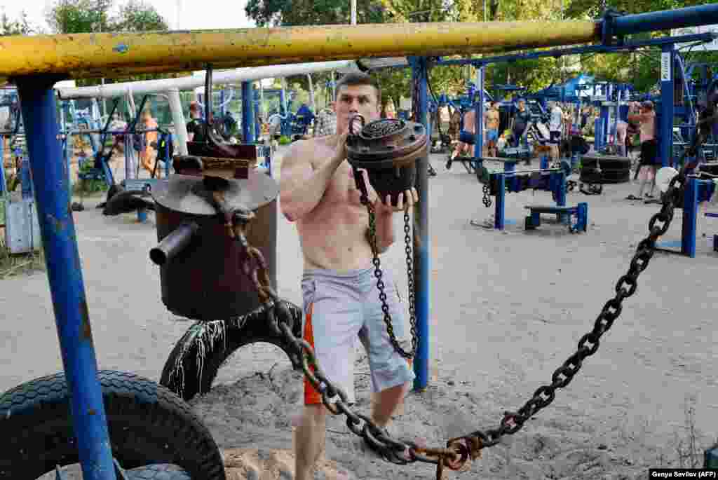 Тренажерный зал под открытым небом, Киев