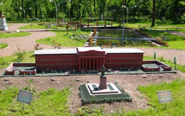 Главный корпус Киевского национального университета 