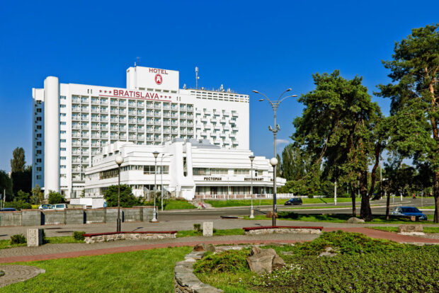 BRATISLAVA Hotel
