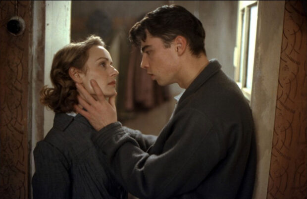 «Восток-Запад», режиссер Режис Варнье (1999 г.)