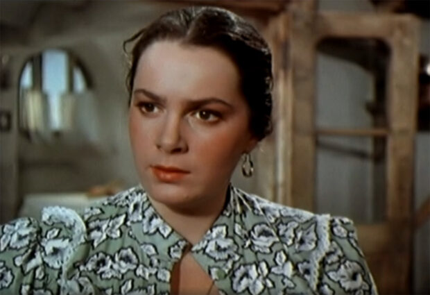 Элина Быстрицкая