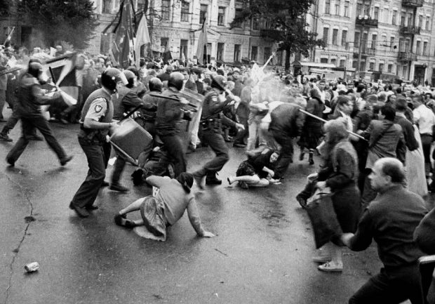 Кровавый вторник