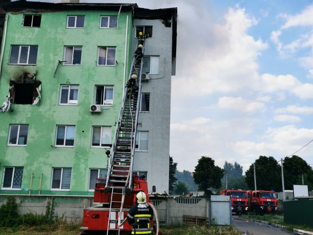В Киевской области в многоэтажке произошел взрыв