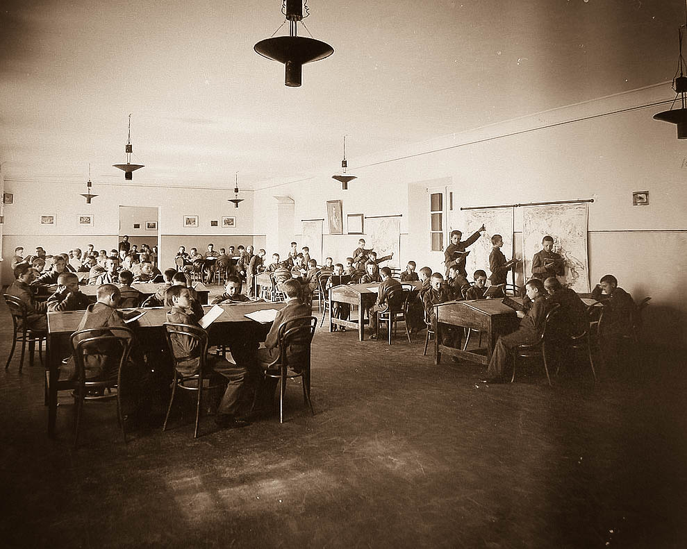 урок в гимназии