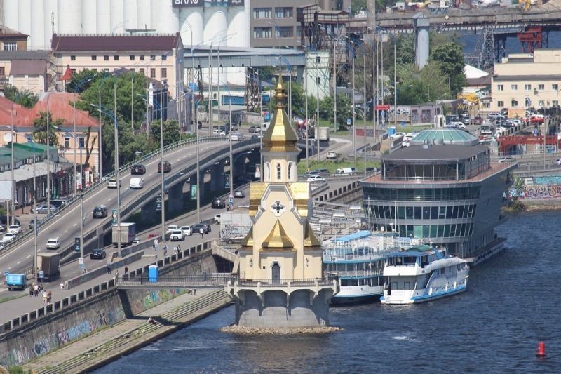 Храм на воде, Киев