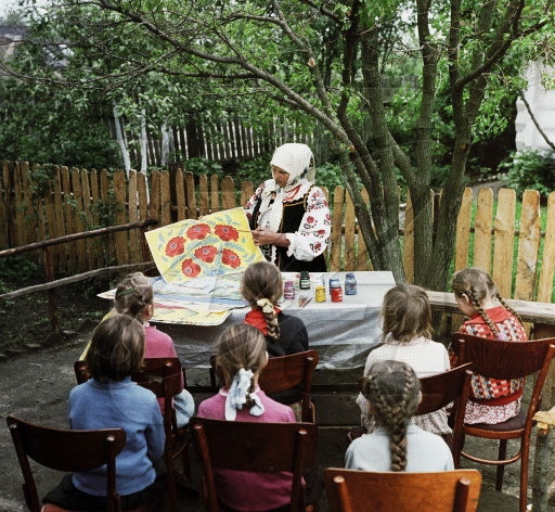 Марія Примаченко у власній школі