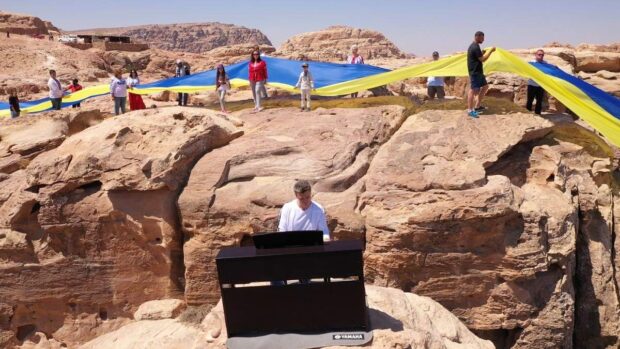 Євген Хмара