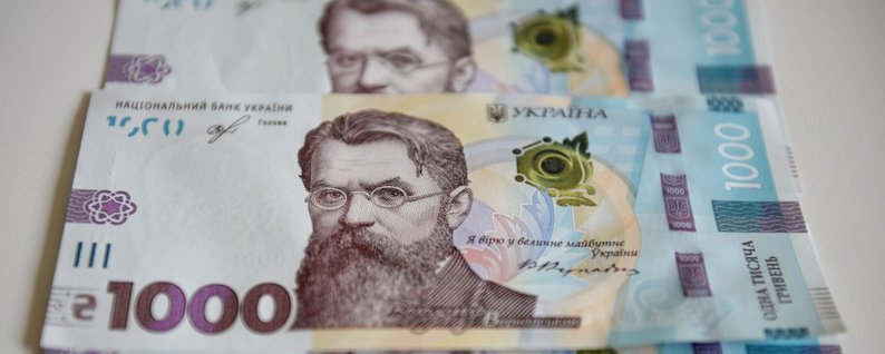 Тысячу за вакцинацию выплатят и украинским подросткам