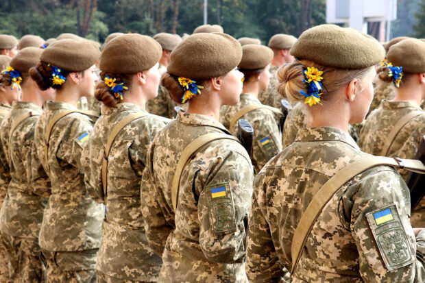 Жінки в армії