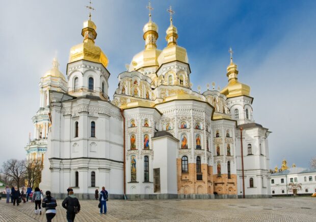 церква