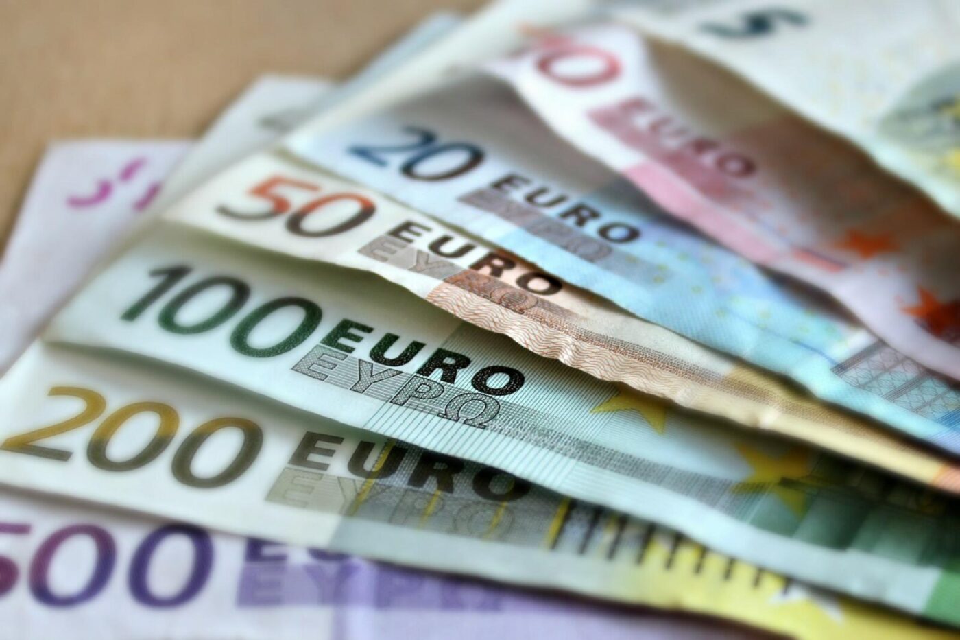 Українським біженцям у Німеччині підвищать соціальну допомогу