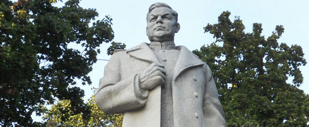 У Києві хочуть демонтувати 60 пам'ятних знаків, які пов'язані з росією