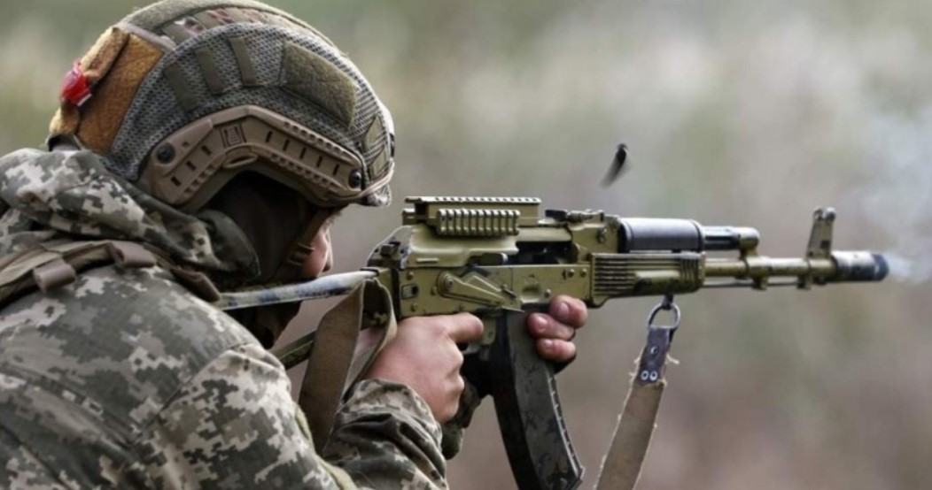 Українців закликають не використовувати зброю для збиття дронів