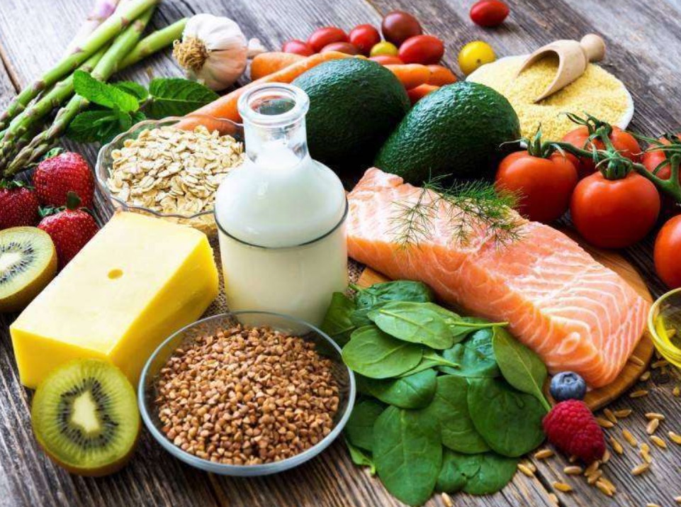 Для столичних пенсіонерів спростили порядок видачі продуктових наборів