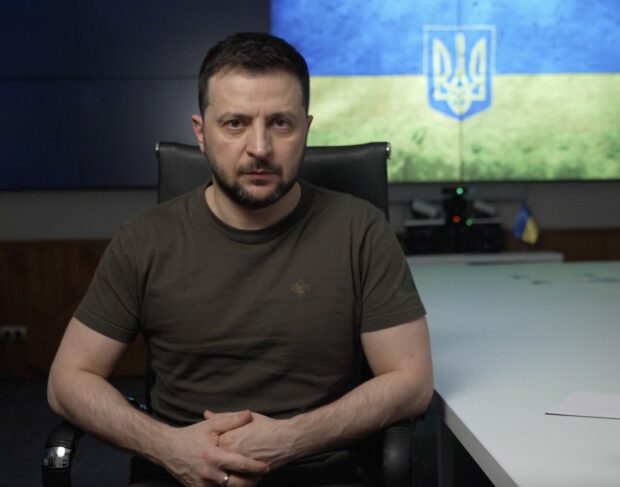 Українці не готові віддати частину території Росії – Зеленський