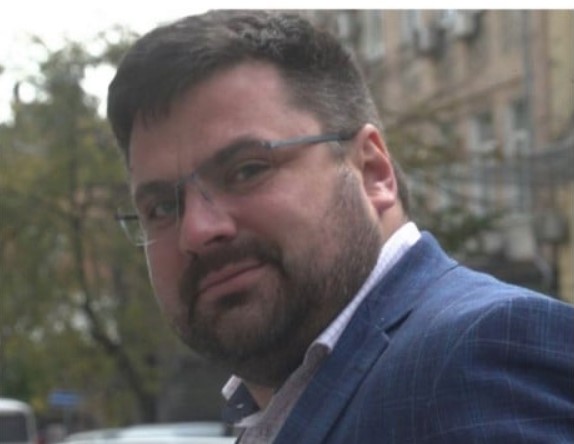 Андрій Наумов