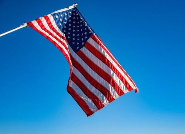 США