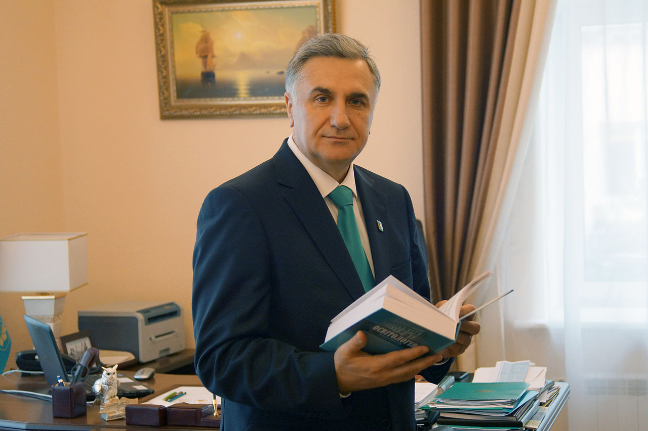 Огнев'юк Віктор Олександрович