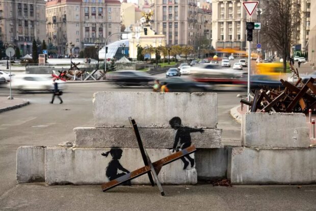 Banksy підтвердив, що створив сім муралів у різних місцях України, включаючи Бородянку, Ірпінь та Київ