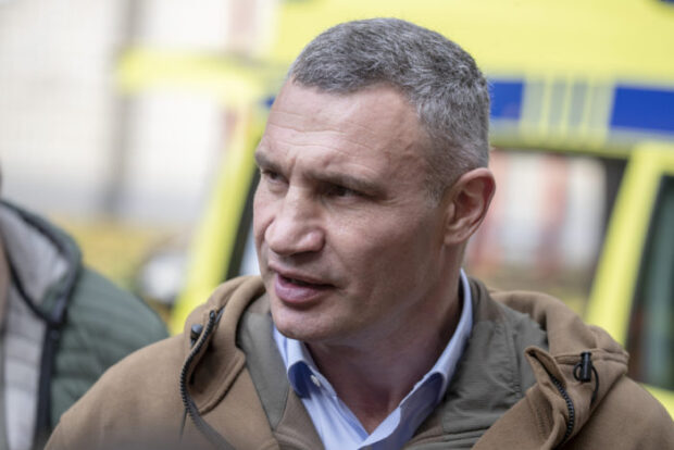 Кличко: Завтра на маршрути столиці вийдуть іще 18 автобусів, які передали в якості допомоги німецькі партнери