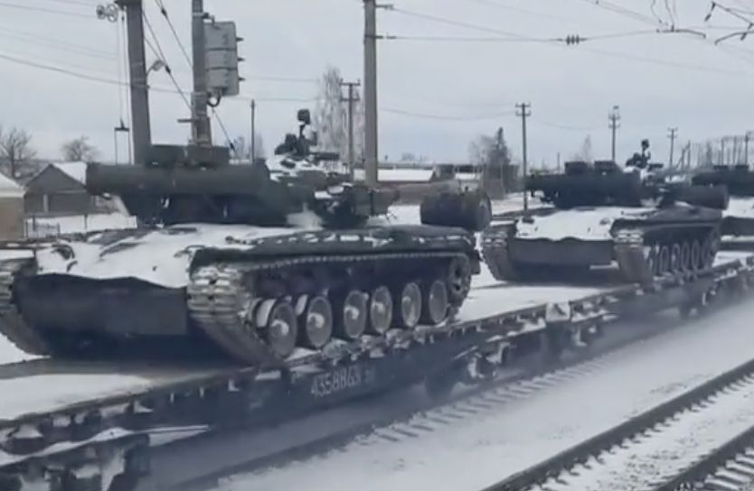 Павлюк пояснив, чому росіяни відновлюють свою стару техніку в Білорусі