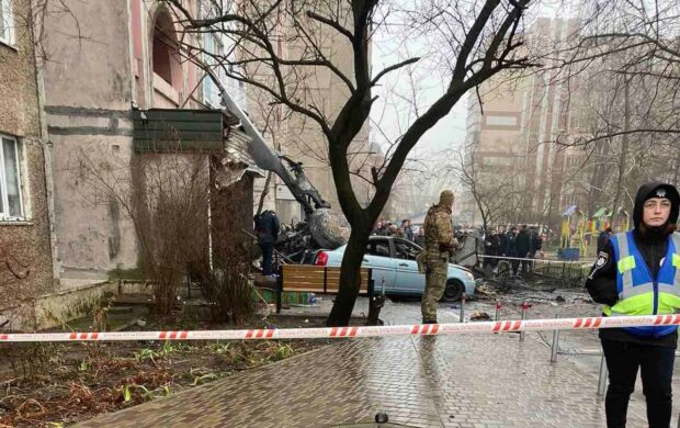 СБУ розпочала провадження щодо падіння гелікоптера у Броварах: розглядається декілька версій