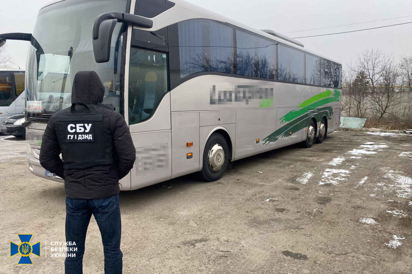 СБУ ліквідувала у Києві канал нелегальних перевезень до окупованих Криму і Донецька