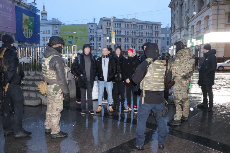 В Києві поліція попередила масові бійки в межах російського флешмобу