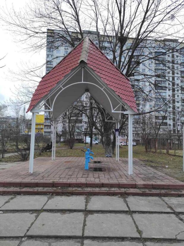 В Оболонському районі збудували нову свердловину і відновили роботу бювету, що не працював понад 5 років