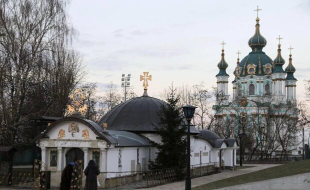 Суд зобов'язав знести «храм-МАФ» біля Десятинної церкви в Києві