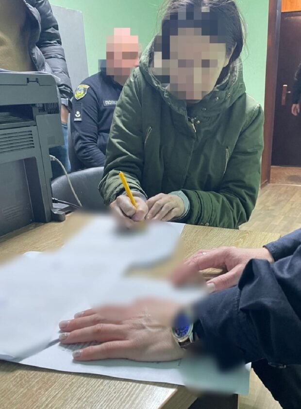 На Київщині мати викинула з 5 поверху власне немовля