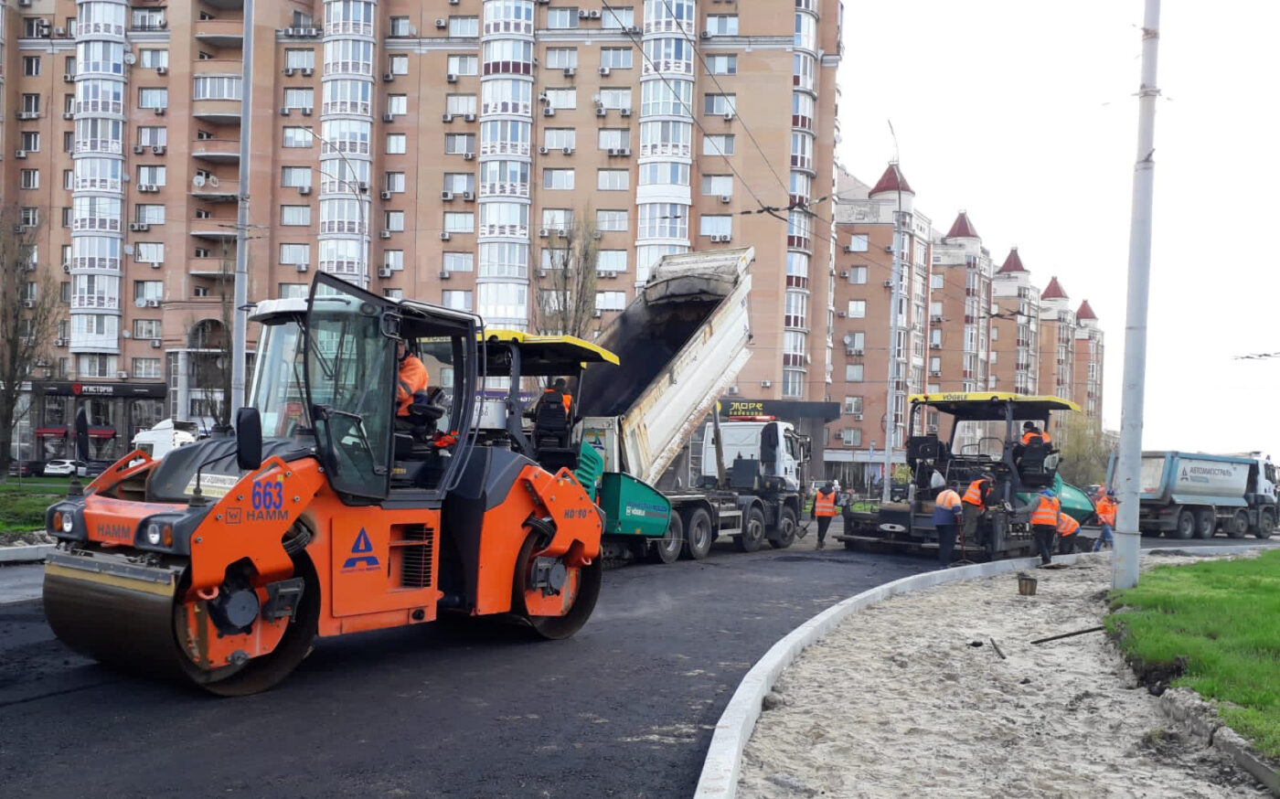 У Києві тривають капітальні ремонти та реконструкції 8-ми вулиць
